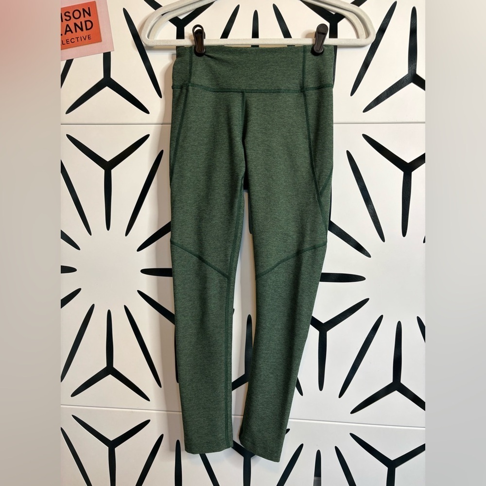 Outdoor Voices Green Leggings XS High Rise Leggings w/ Back Pocket